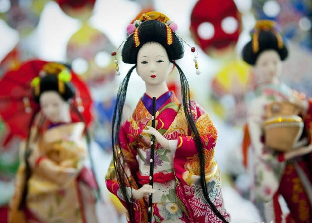 又一首登上日本红白歌会的“中文歌”，“张宇”演唱，还是动画OP